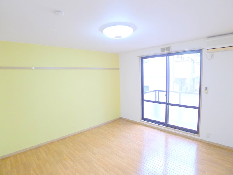 メゾンＬＵＮＡＰＡＲＫ リビング