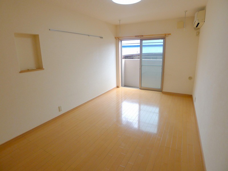 ガーデンヒルズⅡ ベッドルーム