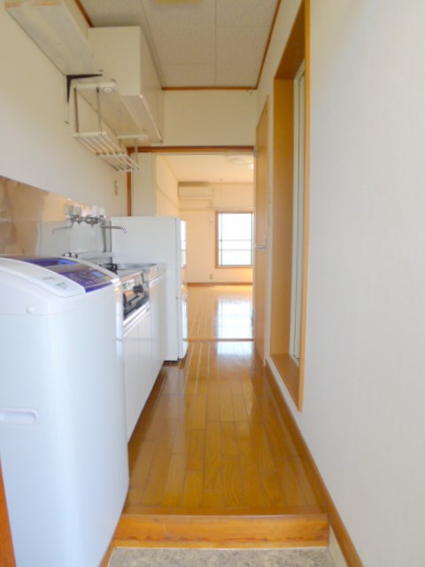 メゾン貝塚 玄関