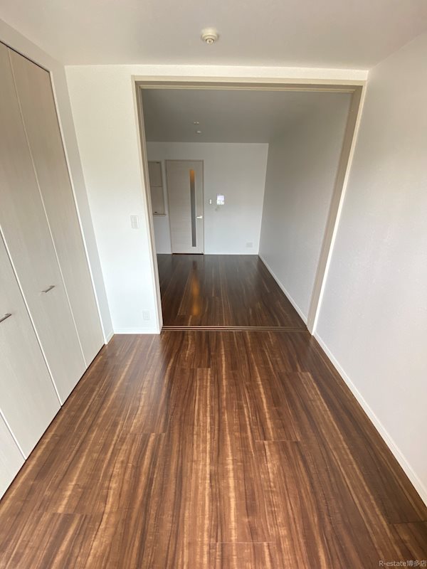 アクタス博多駅東2スクエア リビング