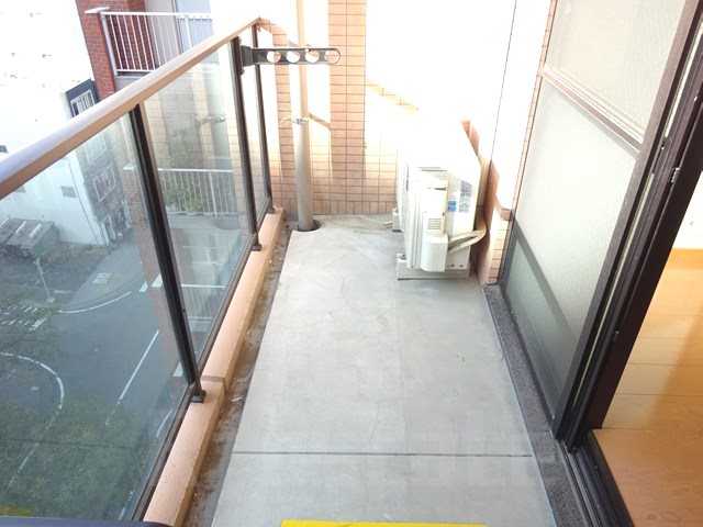 ウイング赤坂 ベランダ