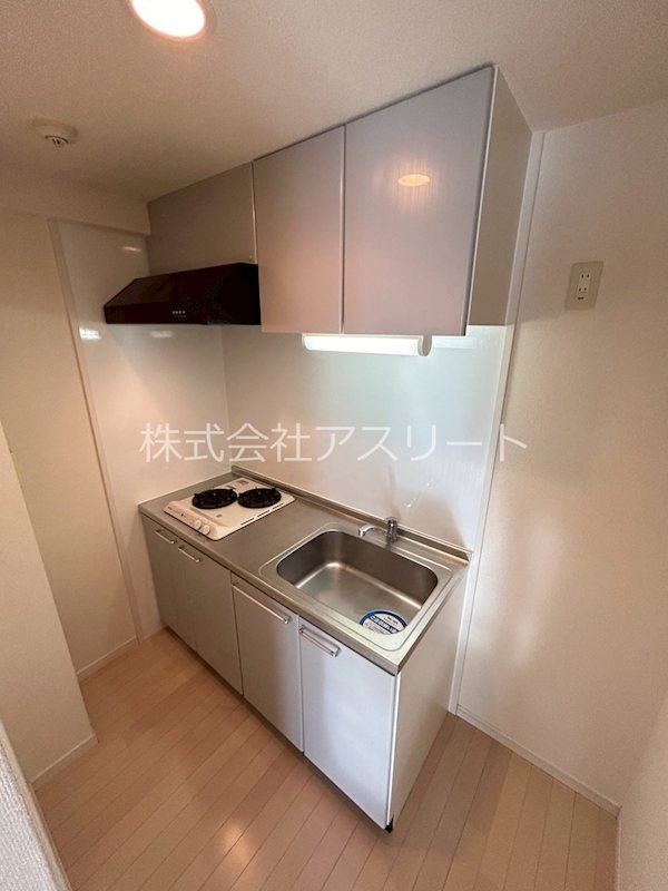 REGALO空港通 キッチン