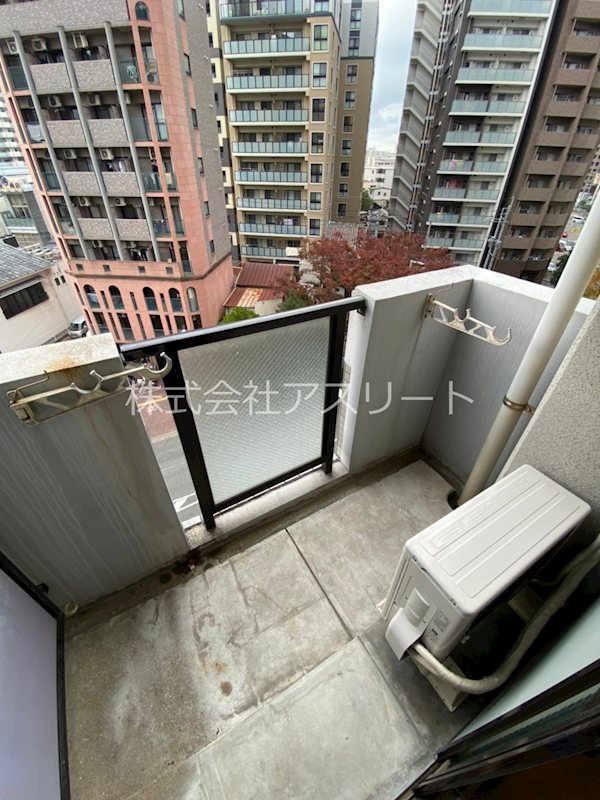 リファレンス県庁口 ベランダ