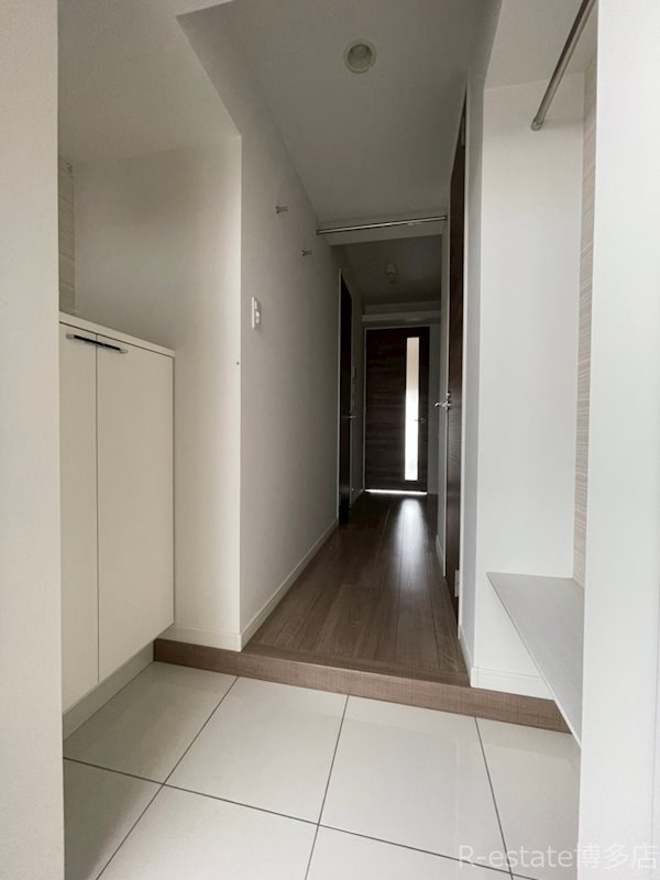 Rupieレジデンス赤坂南 玄関