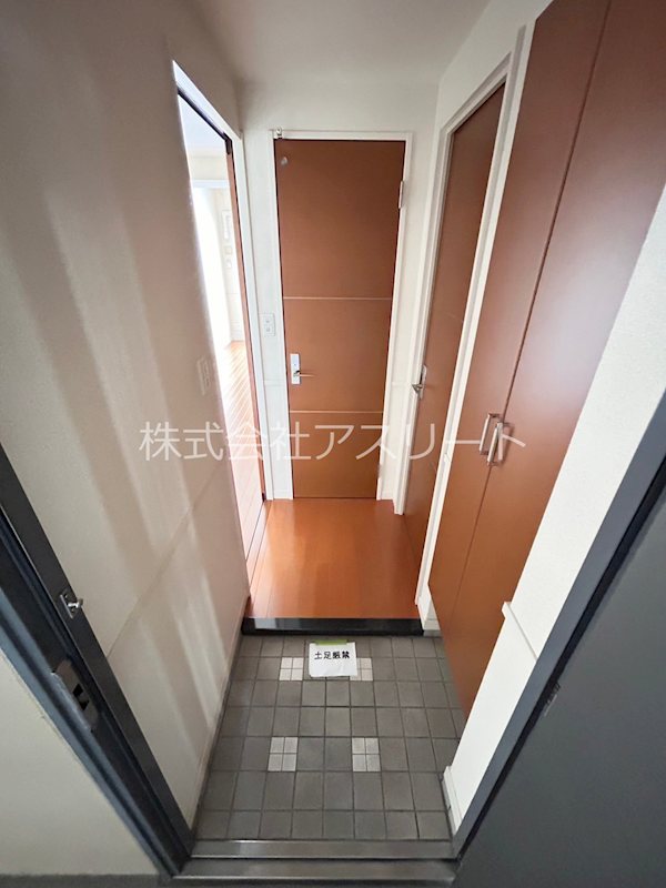 ドゥーエ平尾 玄関