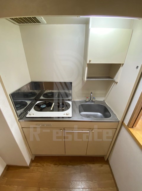 エステートモア白金クロス キッチン