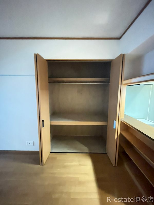 ロイヤル渡辺通2 88 その他6