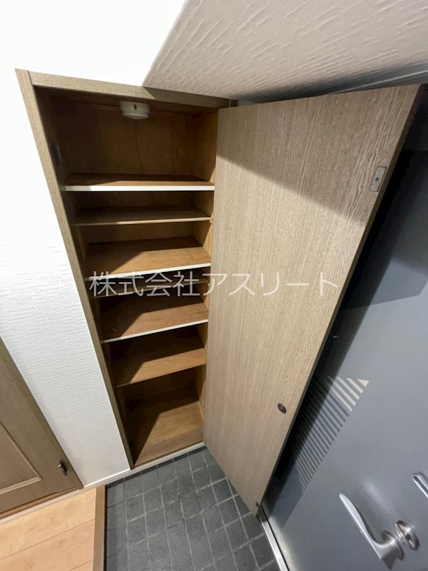 パインストン今泉 その他8