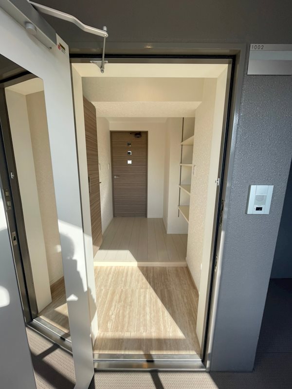 サニークレスト須崎町 玄関