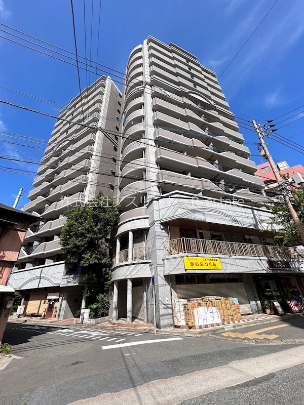 エステートモア警固本通り 807号室 外観