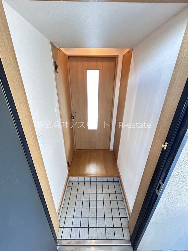 エステートモア警固本通り 玄関