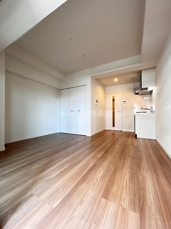 サヴォイソリディティ その他13