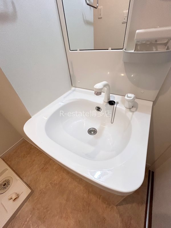 サヴォイソリディティ その他16