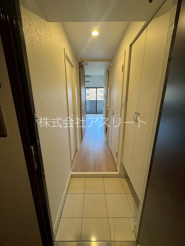 エンクレストベイサイド通り 玄関