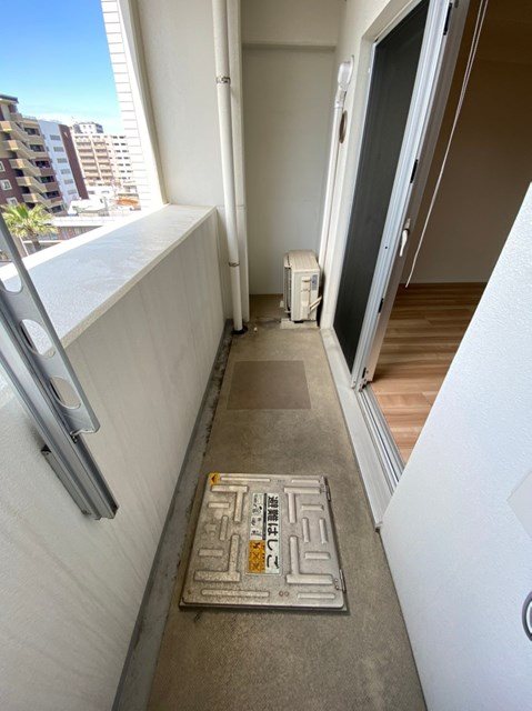 サヴォイザフォースフォー ベランダ