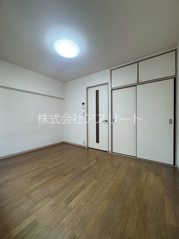 エステートモア平尾駅前通り ベッドルーム