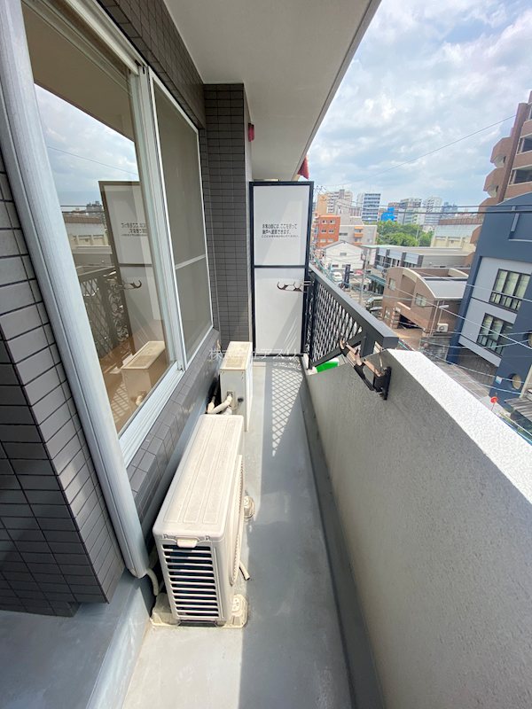 エステートモア白金クロス ベランダ