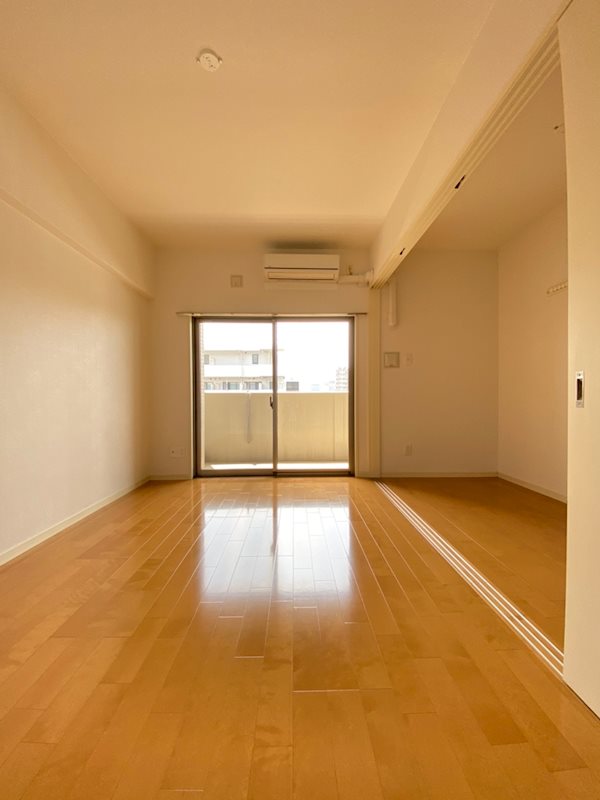 ルッシェ住吉 ベッドルーム