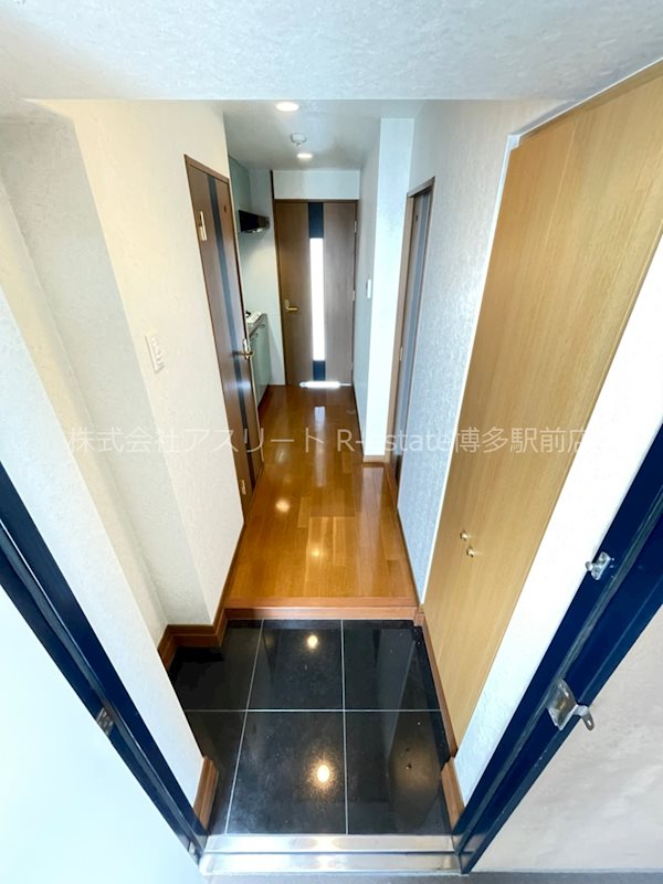 アクタス西公園アーバル 玄関