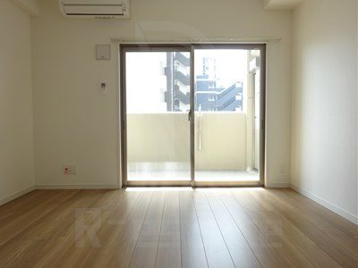 サヴォイソリディティ ベッドルーム