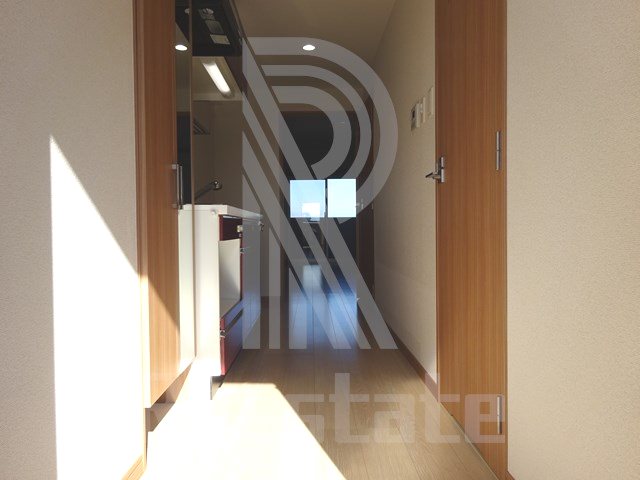 ロイヤルコンフォート渡辺通252 玄関