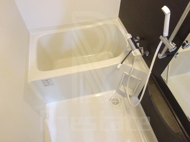 ロイヤルコンフォート渡辺通252 風呂画像