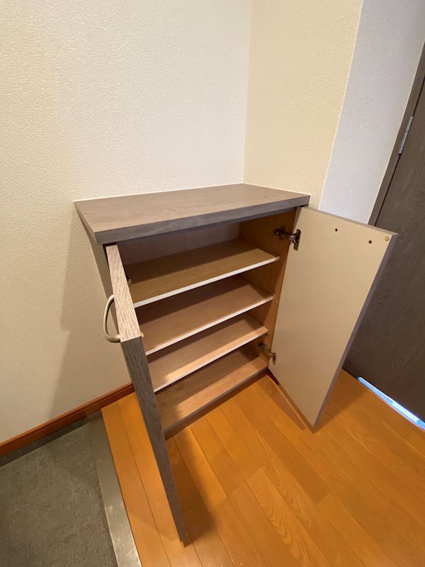 ロイヤル神屋71 玄関