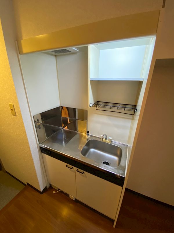 リファレンス県庁口 キッチン