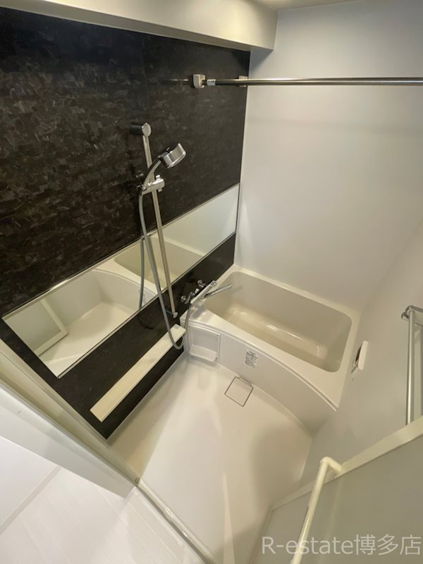 Rupieレジデンス渡辺通 風呂画像