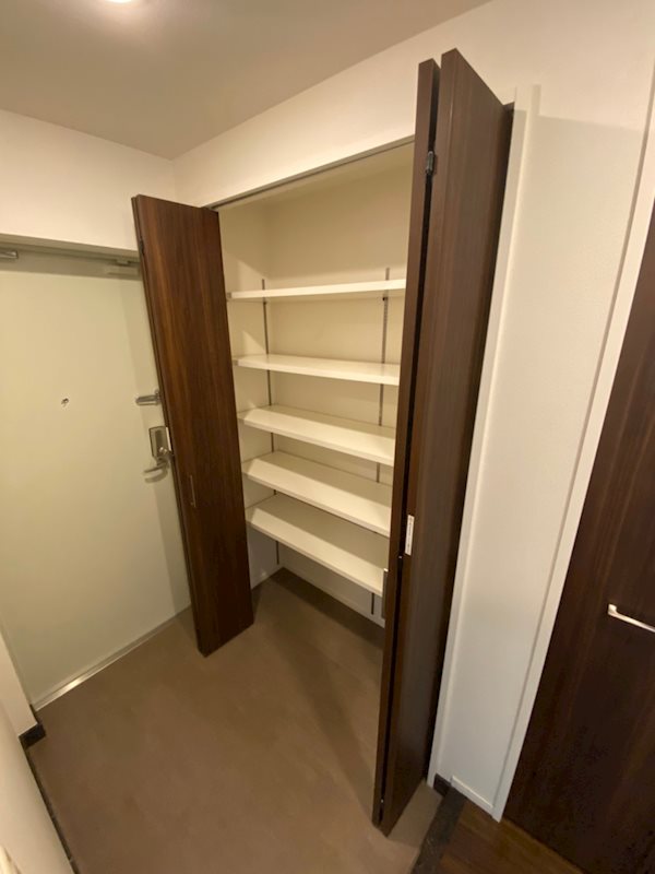 リーブル博多駅前 玄関