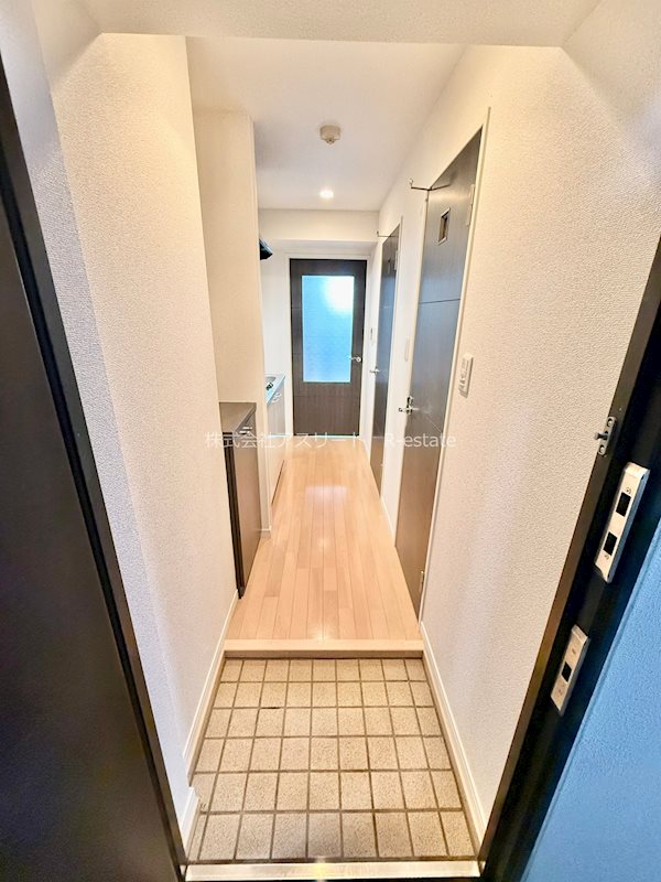 クレスティアステージア天神  玄関