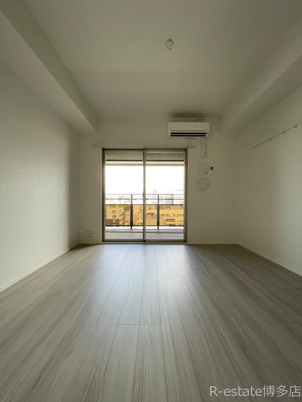 エンクレスト博多EASTPARK リビング