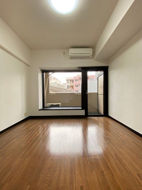 ピュアドームアクティオ博多 リビング