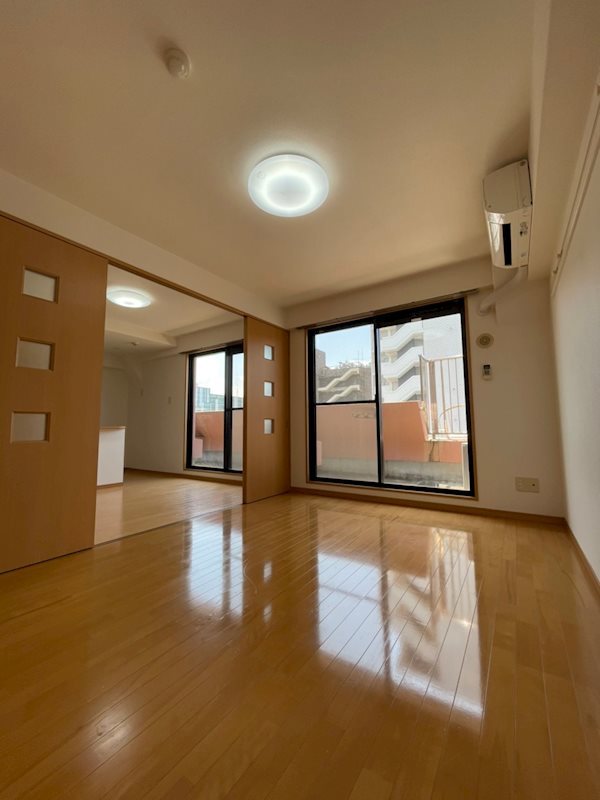 グランバッソ博多 リビング