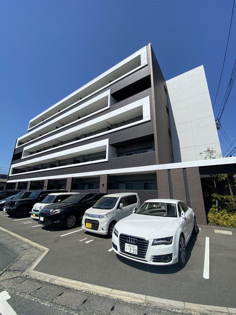 レトワール吉塚 203号室 外観