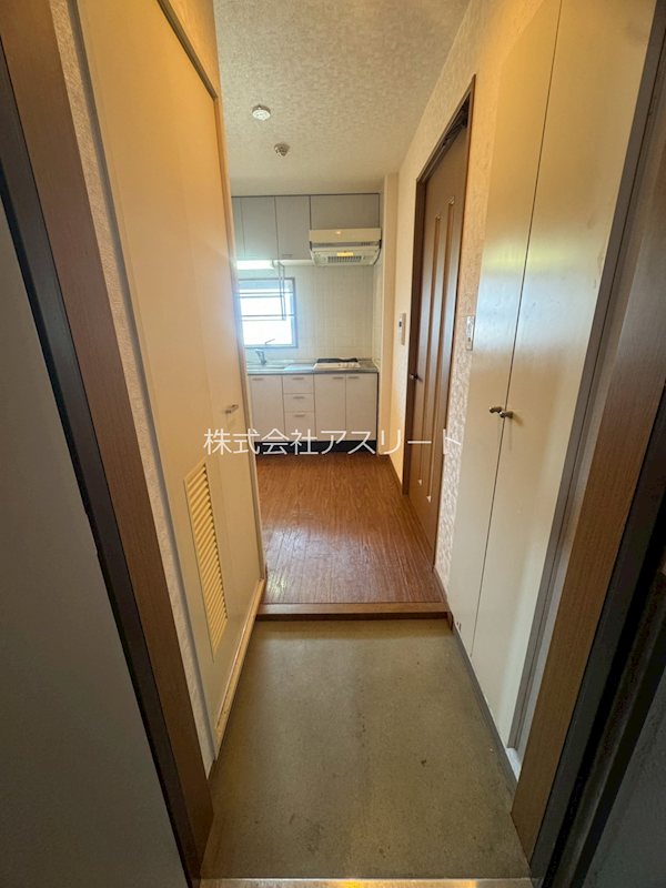 ニューロング博多 玄関