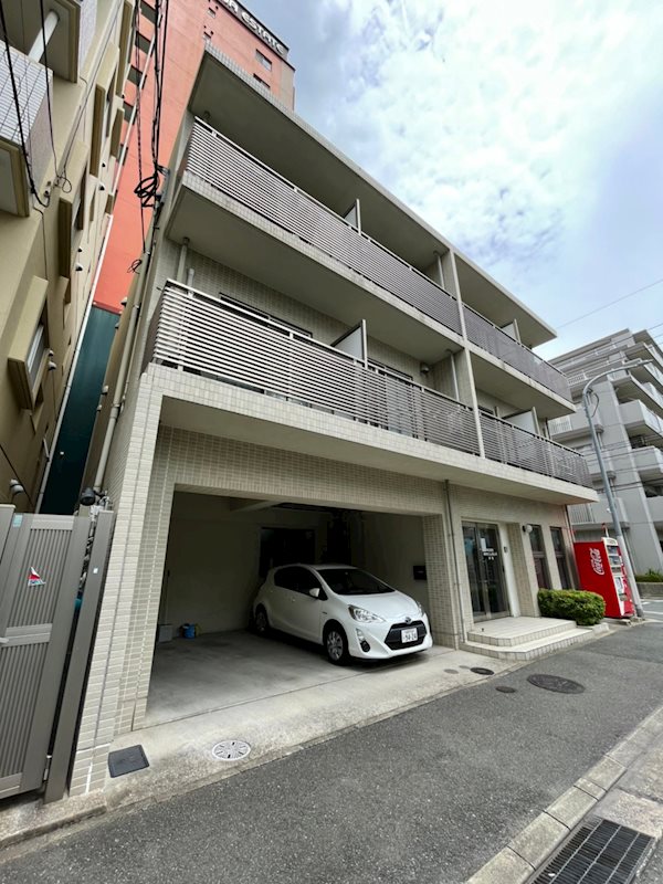 ホワイトスクエア薬院 202号室 外観