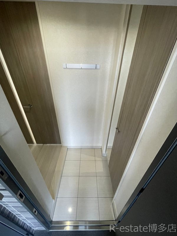 ネストピア博多ガーデン 玄関