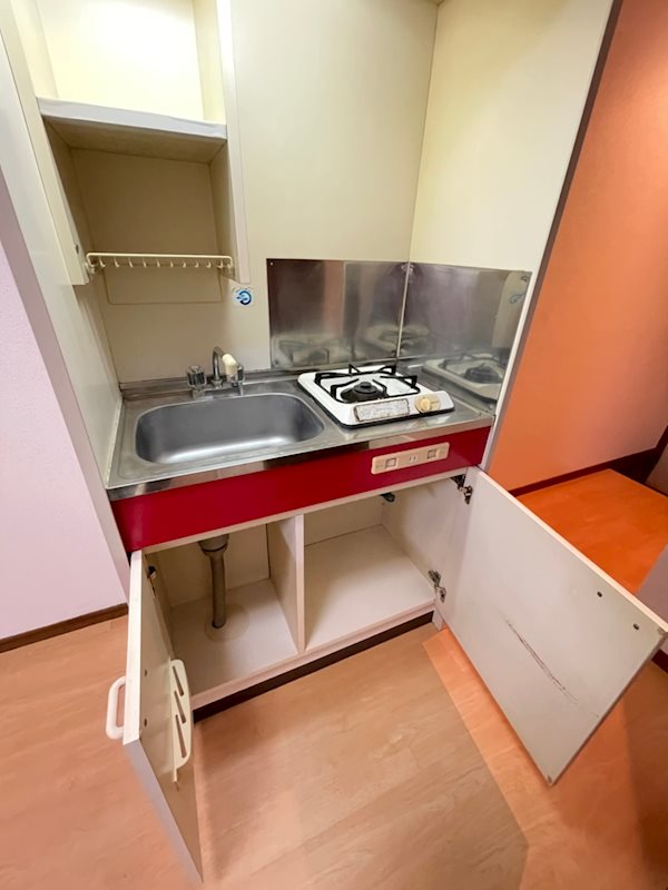 オフィシャル県庁前 キッチン