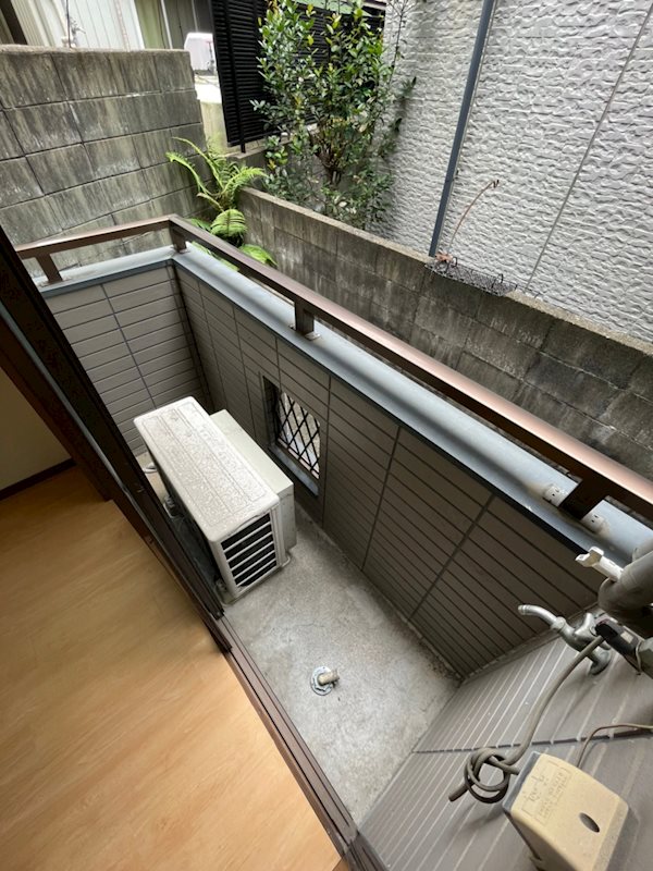 オフィシャル県庁前 ベランダ
