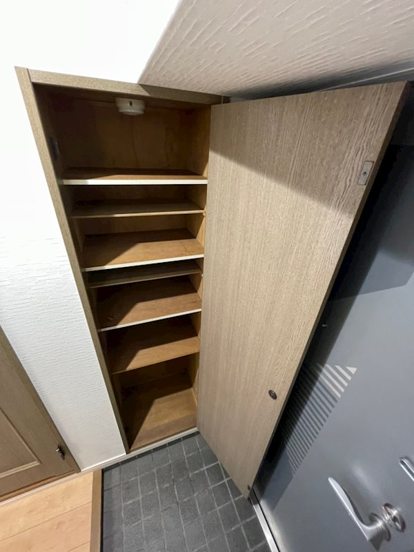 パインストン今泉 その他9