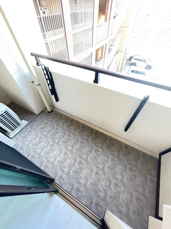 サヴォイルミラドール ベランダ