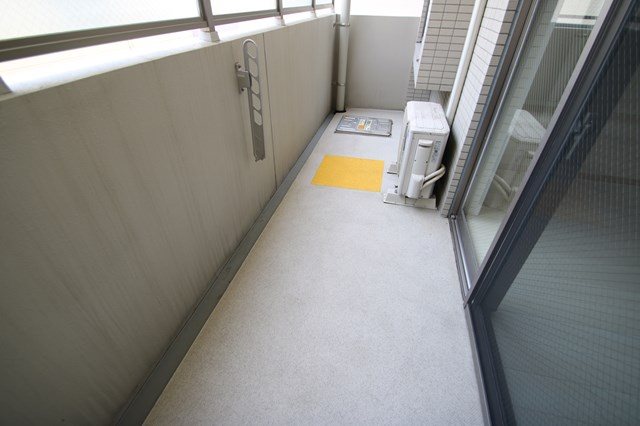 ネストピア呉服町 ベランダ