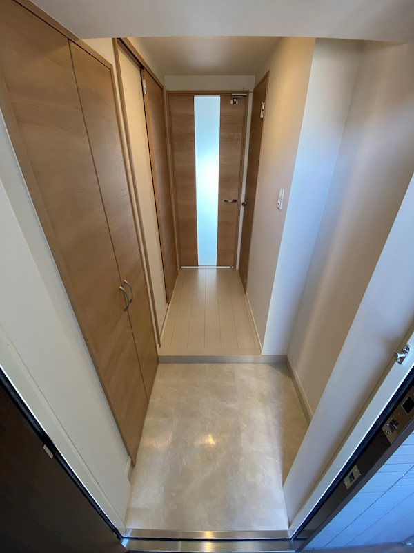 サニークレスト山王公園 玄関