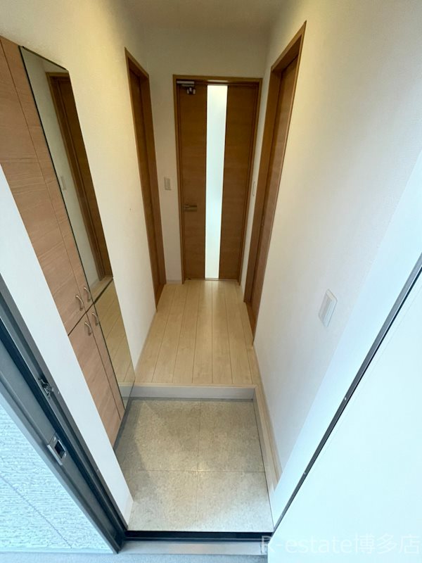 アルバーノ吉塚 玄関