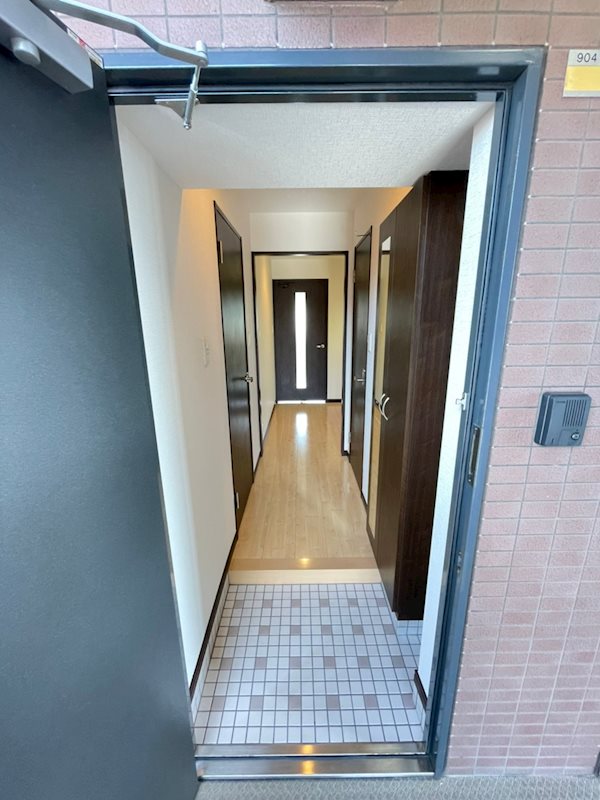 ネストピア天神東 玄関