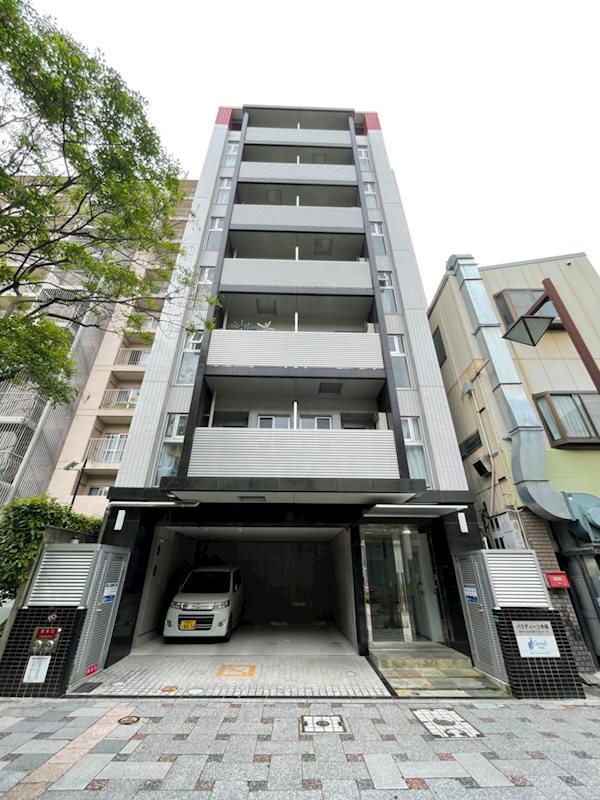 パラディーソ赤坂 301号室 外観