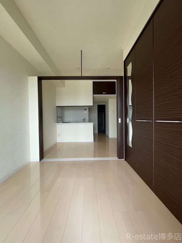 クラブオリエントNo72ハーバーイーストタワー リビング