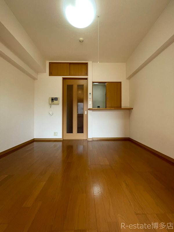 CAVANA天神 リビング