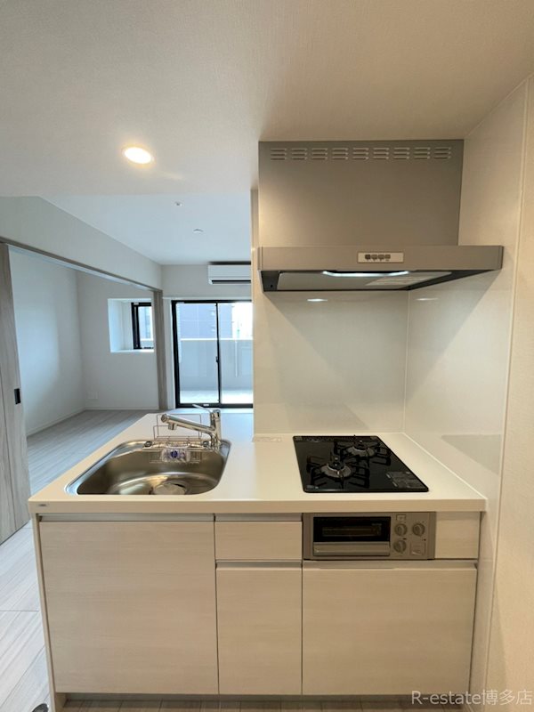 アクタス福岡県庁前グランネクスト キッチン